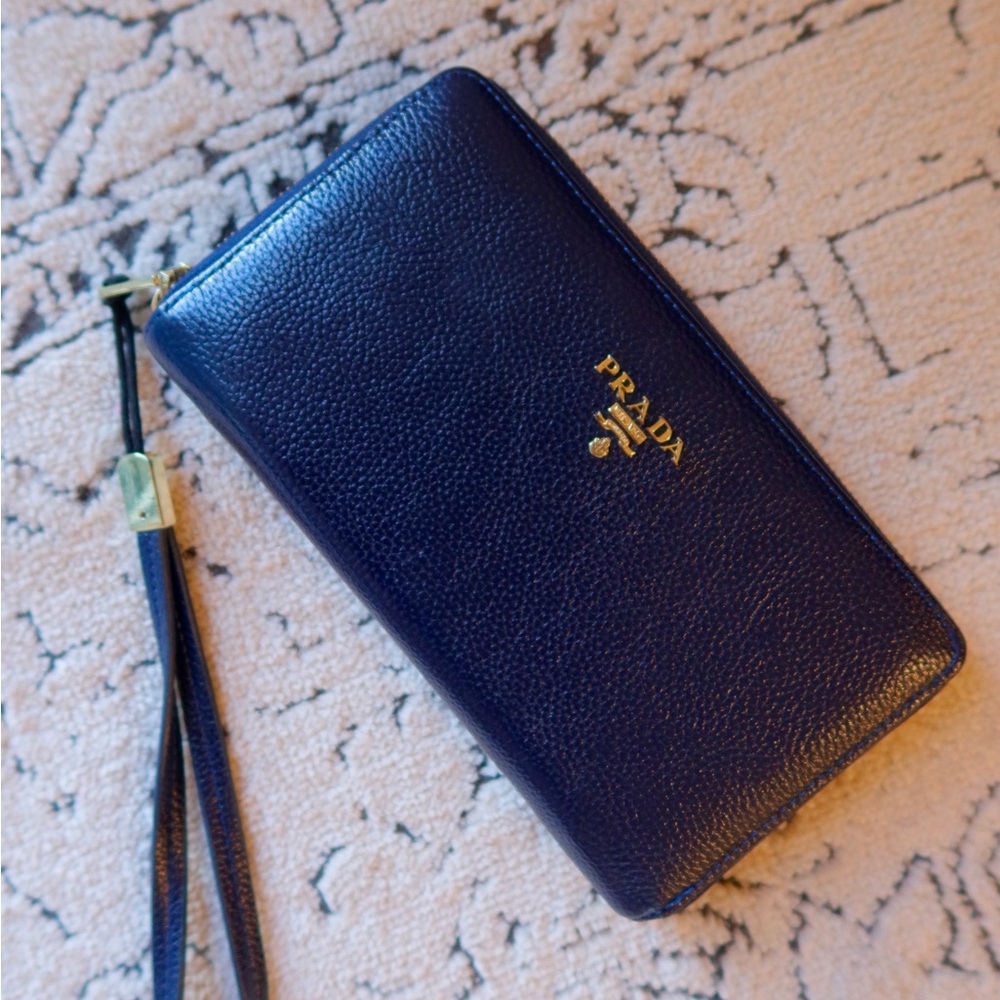 PRADA LARGE WALLET